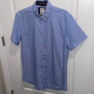 Zara MENS size medium slim fit button up collared shirt